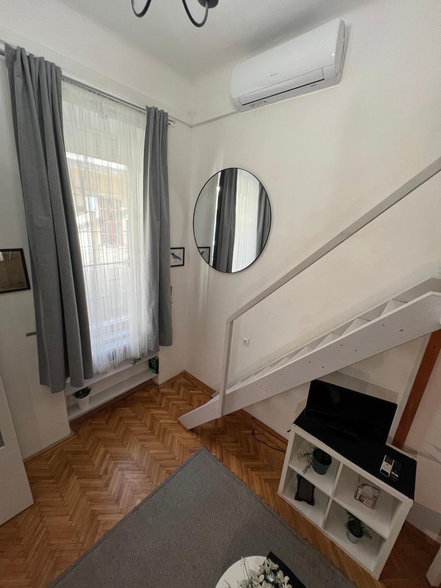 Lovely Little Loft Studio In The Heart Of Budapeszt Zewnętrze zdjęcie